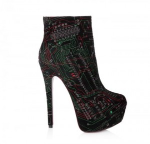 Louboutin Circuit Knockoff Shoes geek fashion